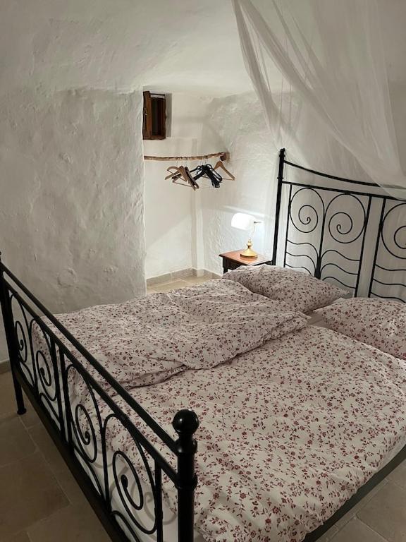 Casa Giuliveto - Charmantes Ferienhaus Mit Privatpool In Olivenhain Ostuni Extérieur photo