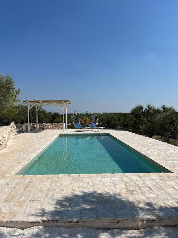 Casa Giuliveto - Charmantes Ferienhaus Mit Privatpool In Olivenhain Ostuni Extérieur photo